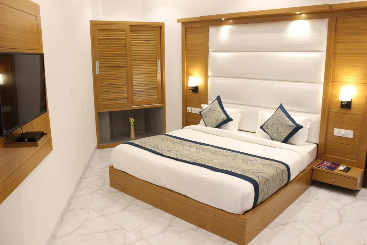 Hotel Aero Star Near Delhi Airport Νέο Δελχί Εξωτερικό φωτογραφία